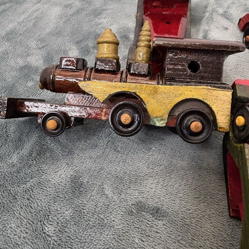 Lot 6 Vintage Handmade Wooden Cars Vehicles Toys Trucks Trains Handmade Painted - Picture 13 of 16